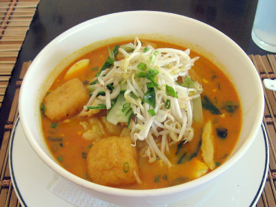 Eat Laksa in Kota Kinabalu