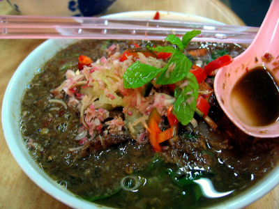 Eat Laksa in Kota Kinabalu6